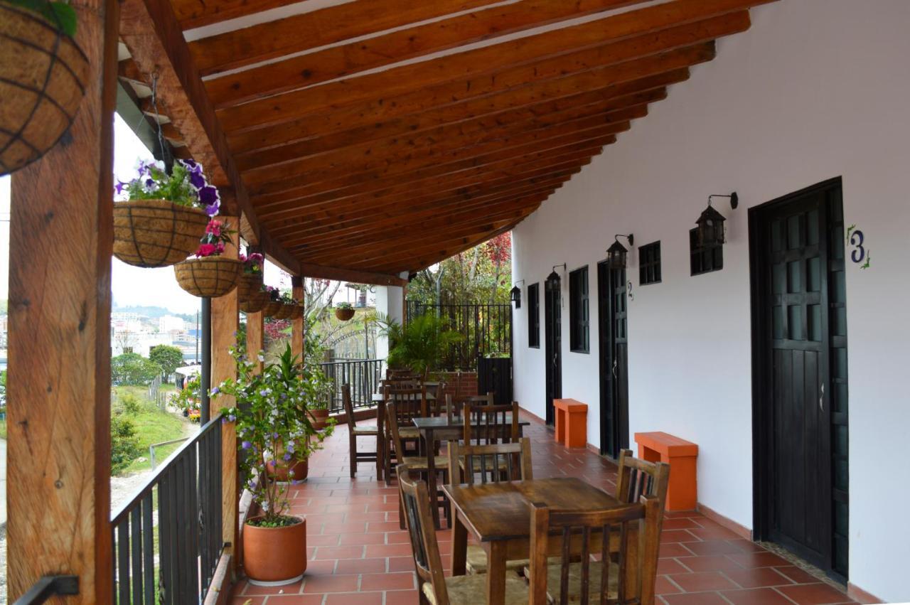 Hotel Balcones De La Casona Guatapé Esterno foto